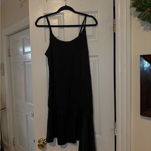 Elegant Black Sleeveless Dress